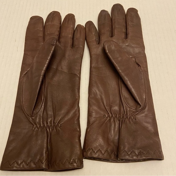 Lord & Taylor Brown Genuine Leather Inner Thinsulate Gloves Size 7.5. - Picture 2 of 7